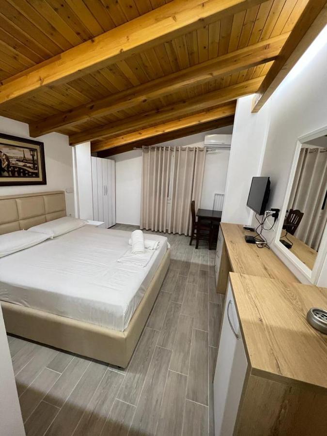 Trip-Stop Apartments วญอเรอ ภายนอก รูปภาพ