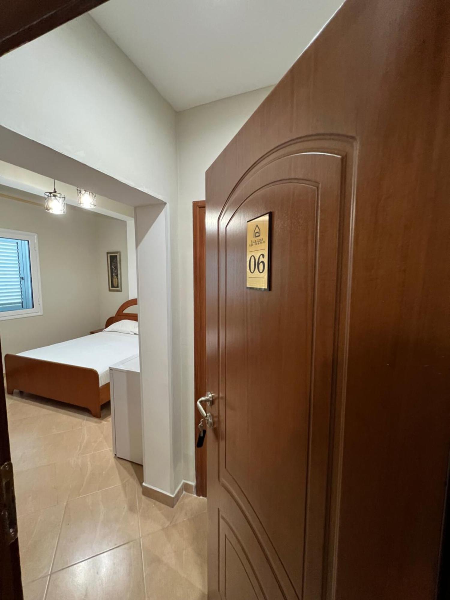 Trip-Stop Apartments วญอเรอ ภายนอก รูปภาพ